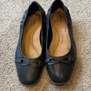 Clarks Women's Navy Leather Loafers with Bow Detail